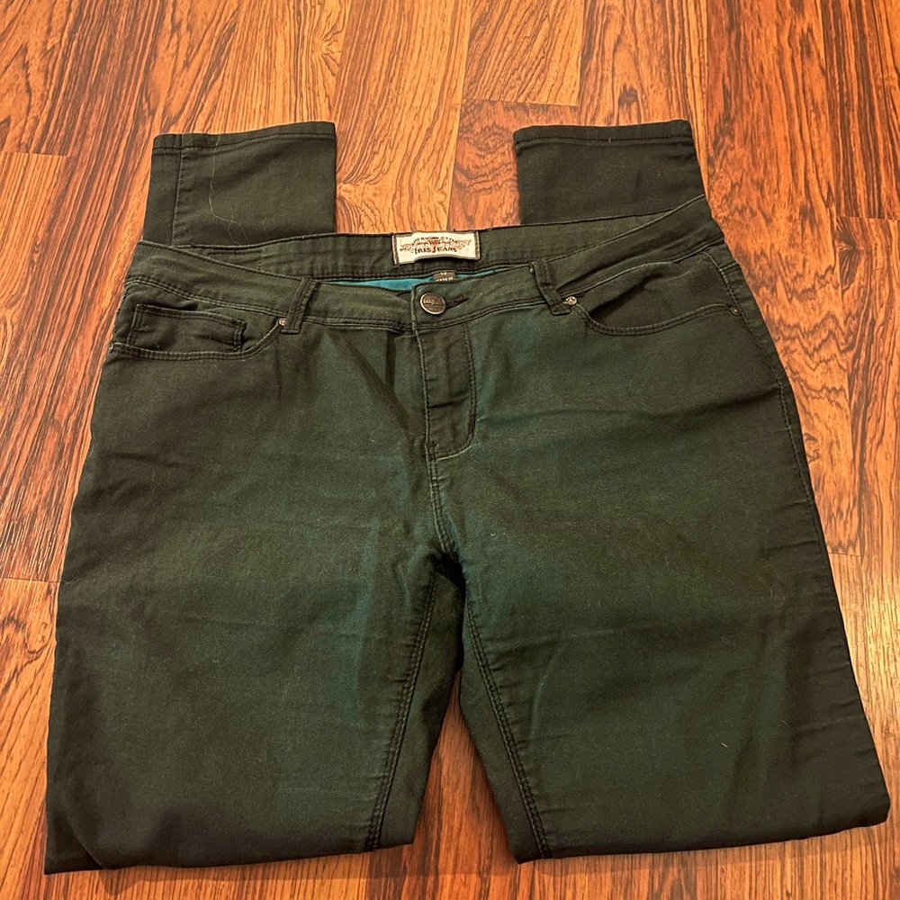 American Style Denim Iris Jeans Modern Vintage, Fun Teal Color, Juniors Size 13